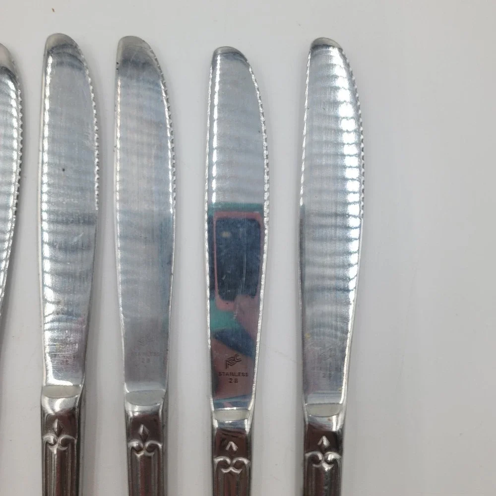 9pc Walco Fanfare Stainless Flatware Knives Teaspoons Shell Scallop ABC 28 18CR
